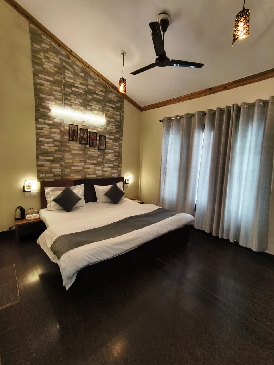 A HOME 3 BHK VILLA BHOWALI ROOM